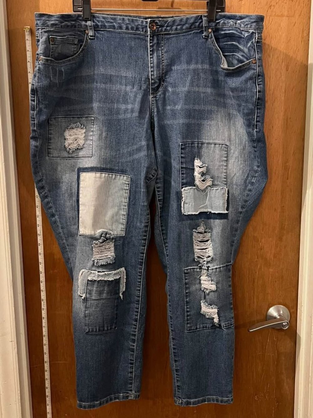 Size 24W - Cato - Cute Distressed Jeans - W46"/L28"